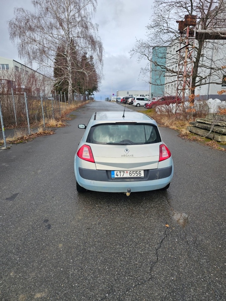Renault Megane - 9