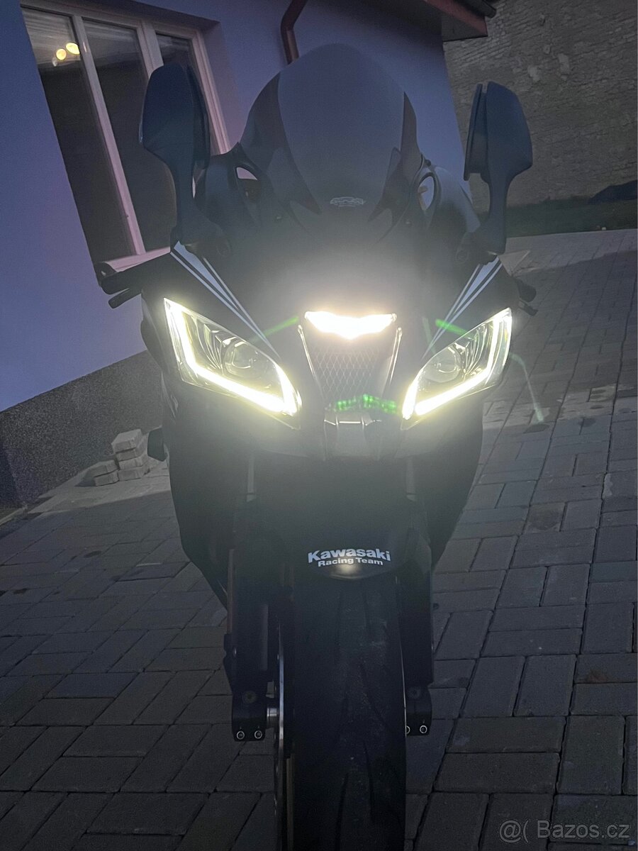 Kawasaki ZX10R 2016 Gen 5 26500Km Superbike - 9