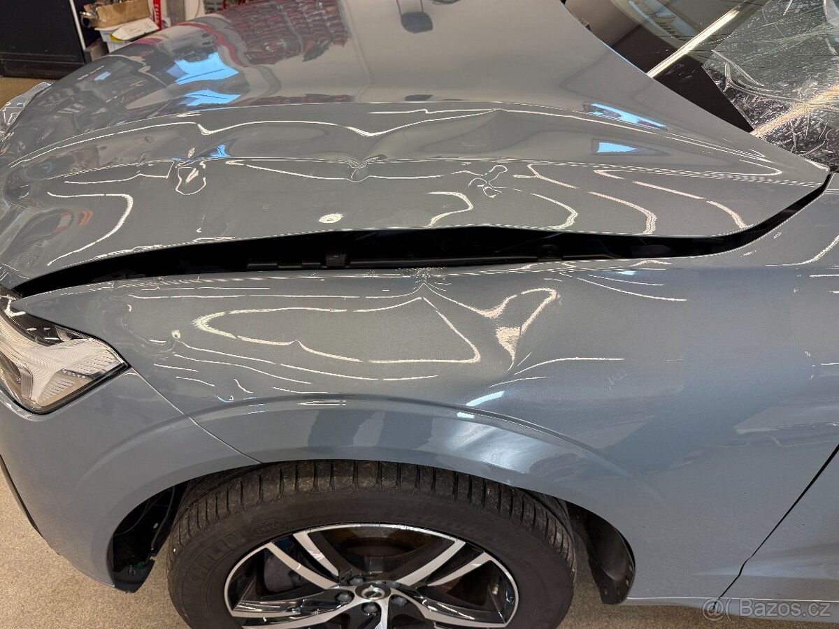 Volvo XC60 2.0 B4 MHEV 145 kW - 9