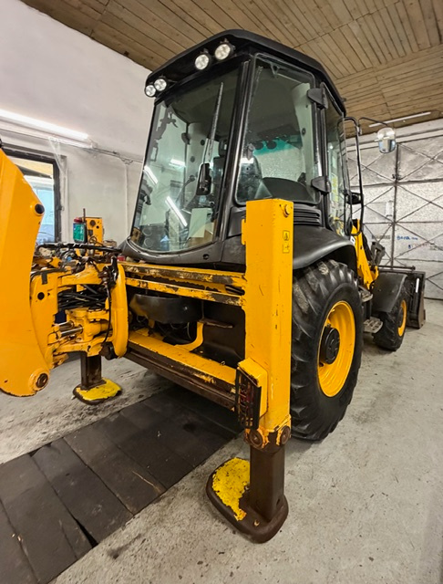 JCB 3CX traktorbáger - Možný odpočet DPH - 9