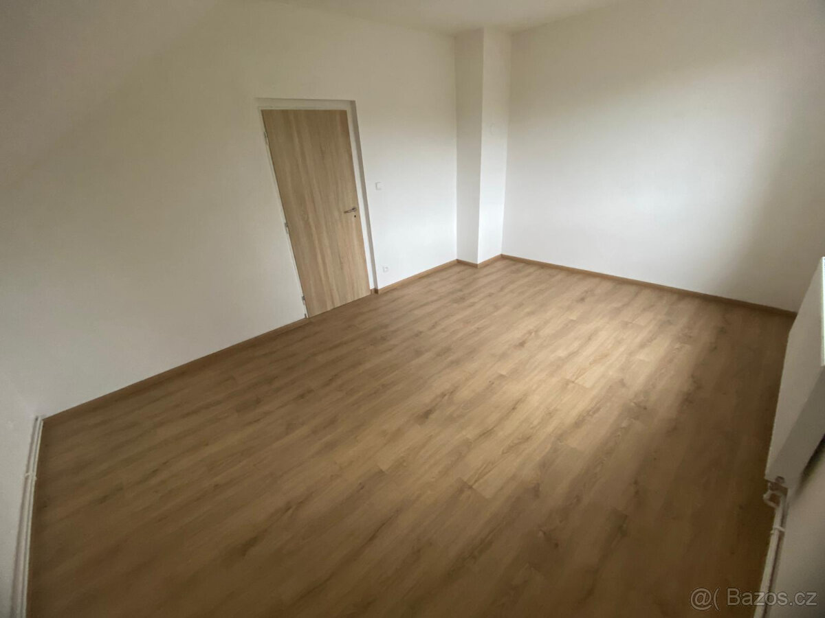 Pronájem bytu 2+KK - Oldřichov u Duchcova - 9