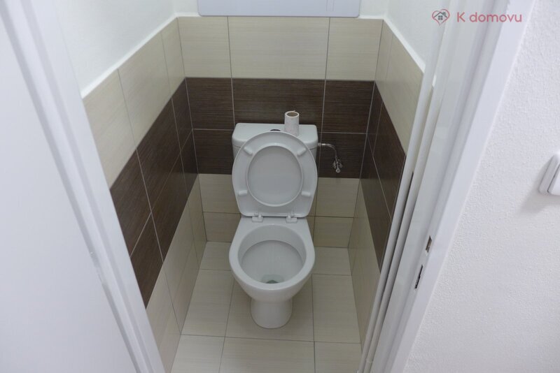 Pronájem bytu 2+1 na ulici Kabelíkova - 9