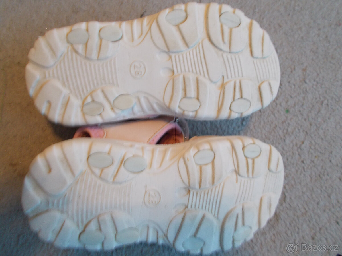 Dětské sandálky - 9