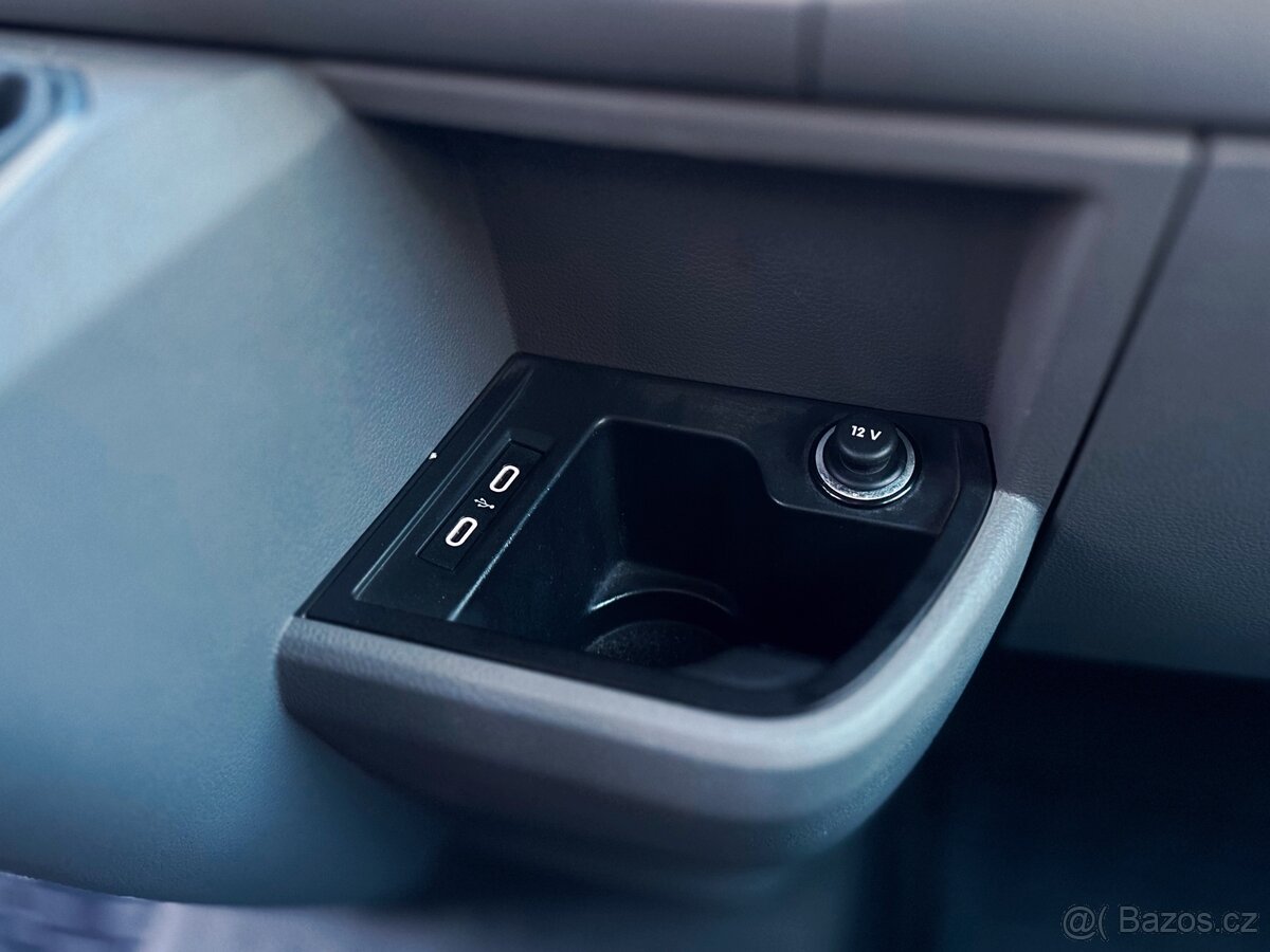 Volkswagen Transporter 6.1 Kombi KR 2.0 TDI 110kw top stav - 9