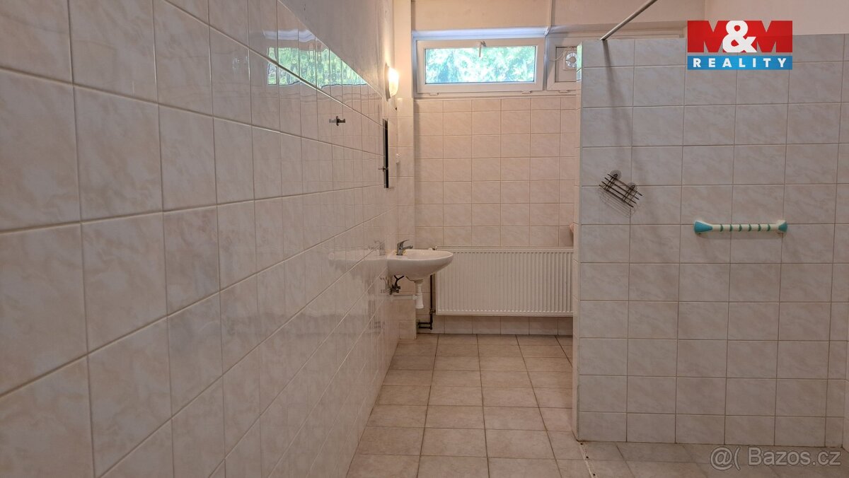 Prodej hotelu, penzionu, 1606 m², Práče - 9