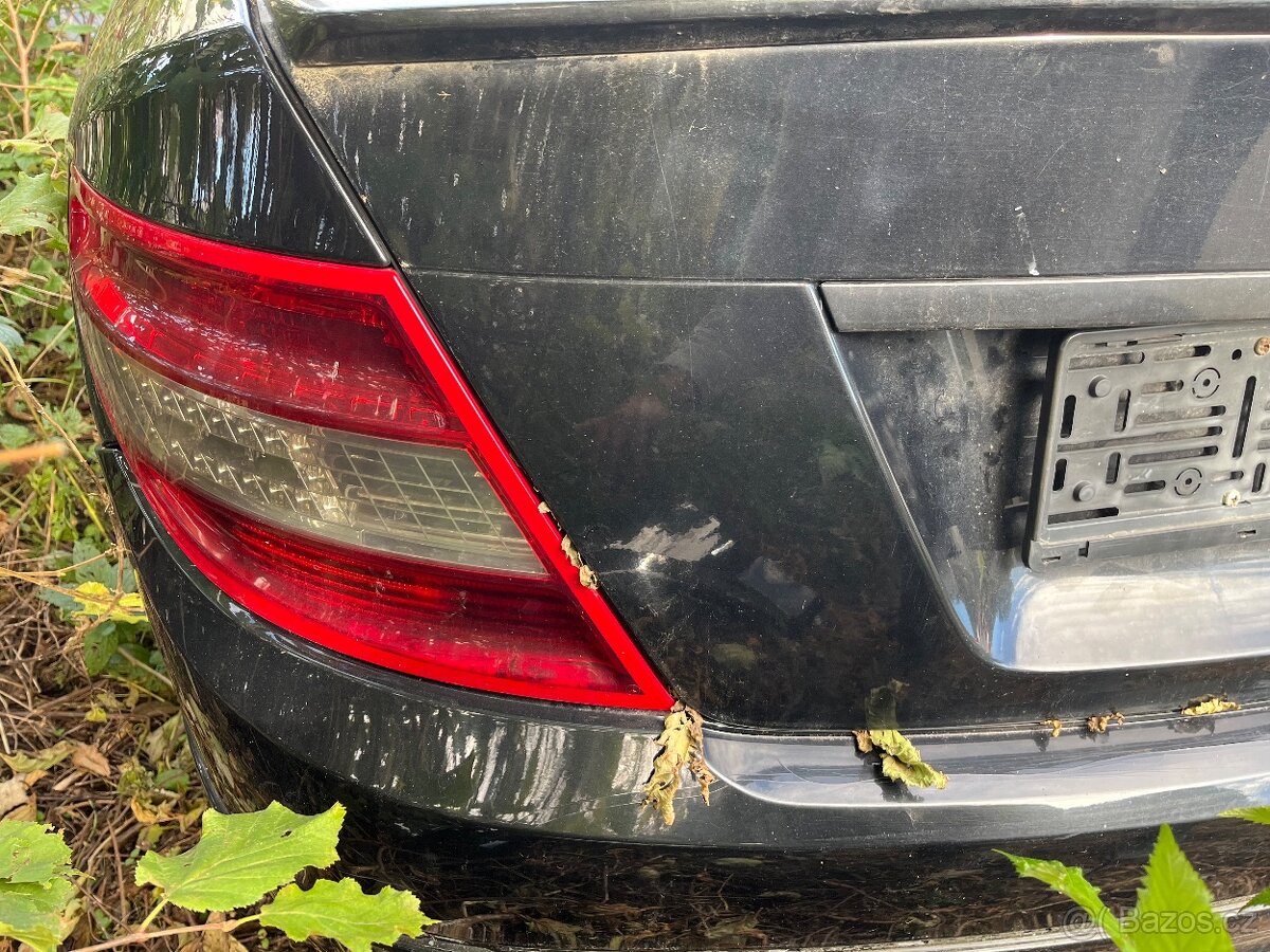 Mercedes w 204 320 cdi - 9