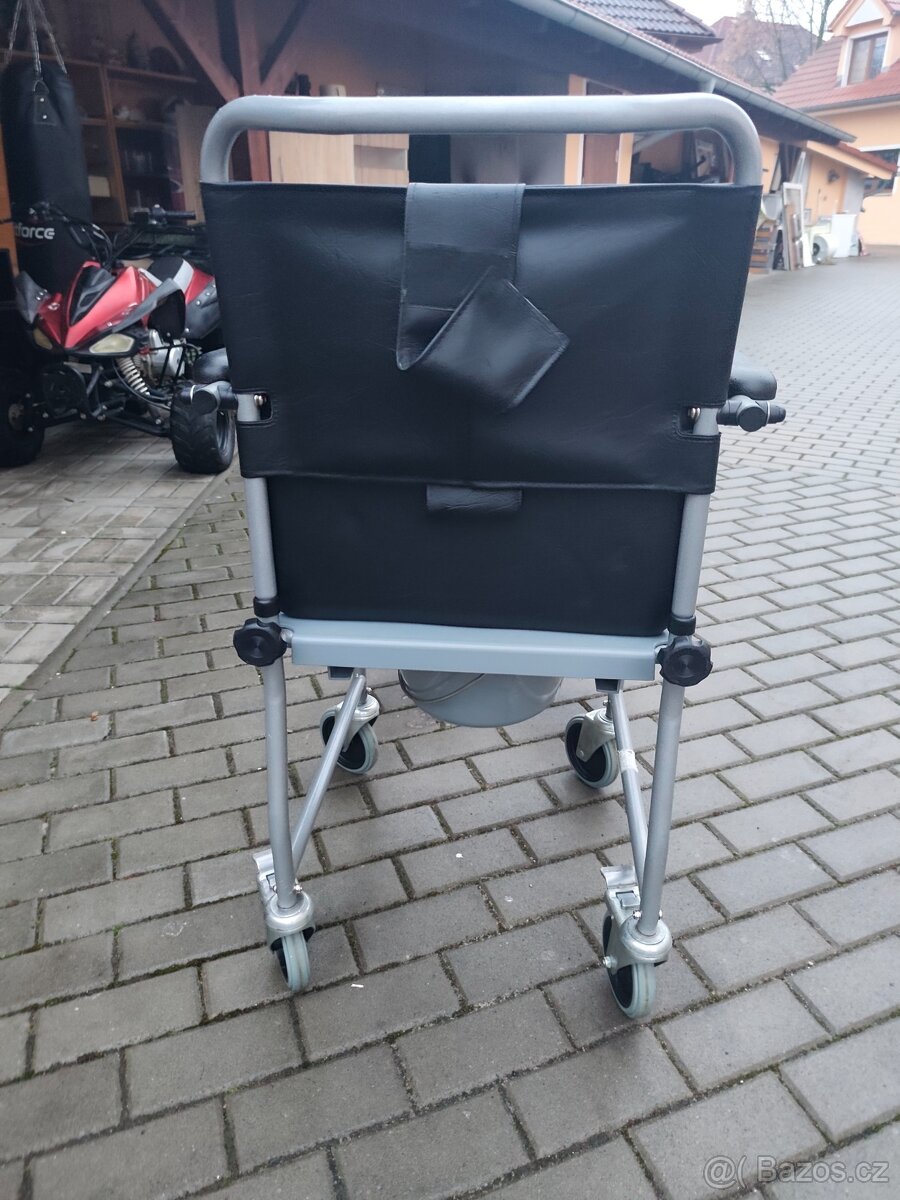 Zdravotní pomůcky - 9