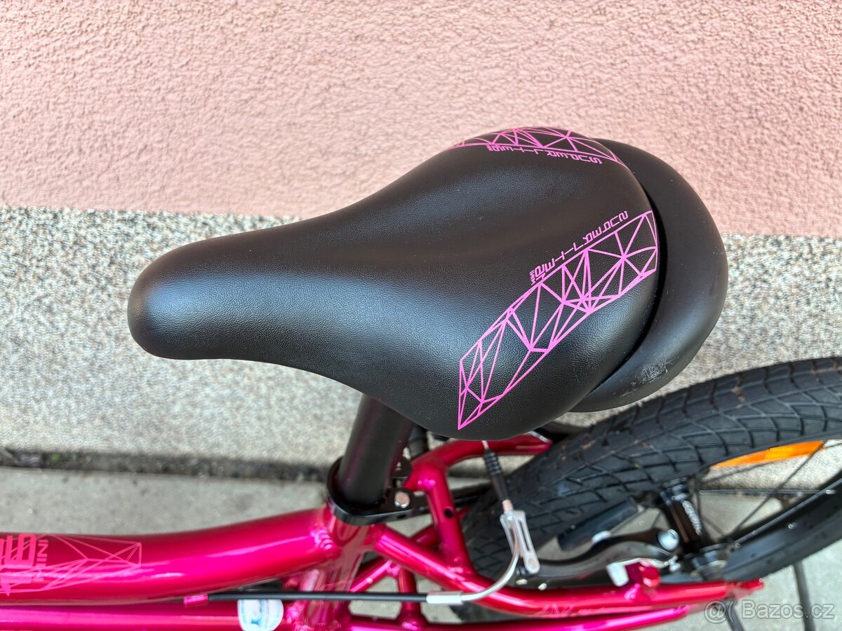 Dětské kolo 16. Váha: 6,2kg. - 9