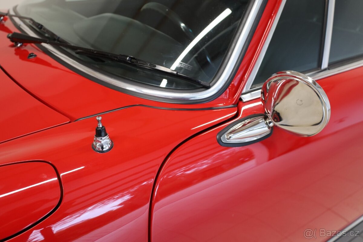 Porsche 911 T 1970 po kompletní renovaci - 9