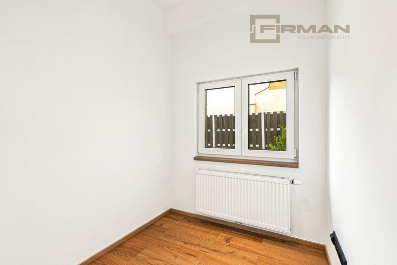 Prodej nadstandardního bytu 2kk + pracovna s parkovacím míst - 9