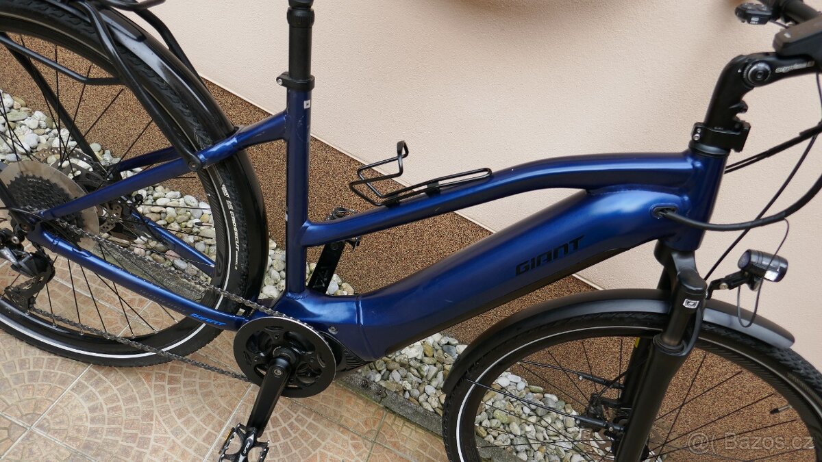 TREKINGOVÉ ELEKTROKOLO GIANT Explore - 9