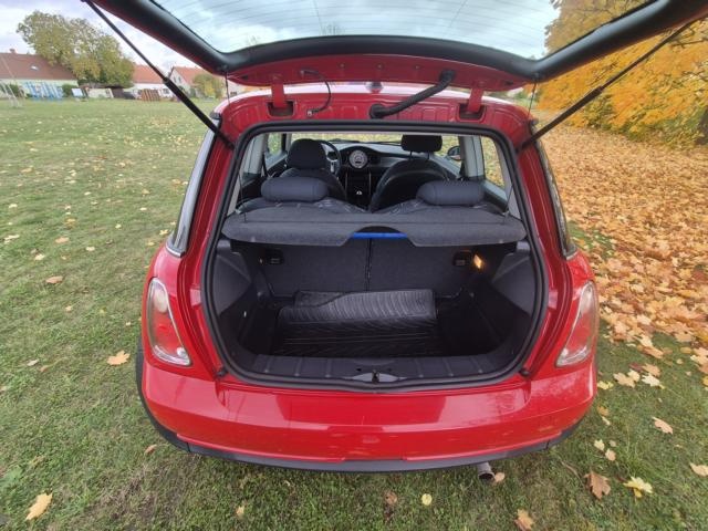 Prodám Mini One 1.6i 66kw R50 - KLIMATIZACE - 9