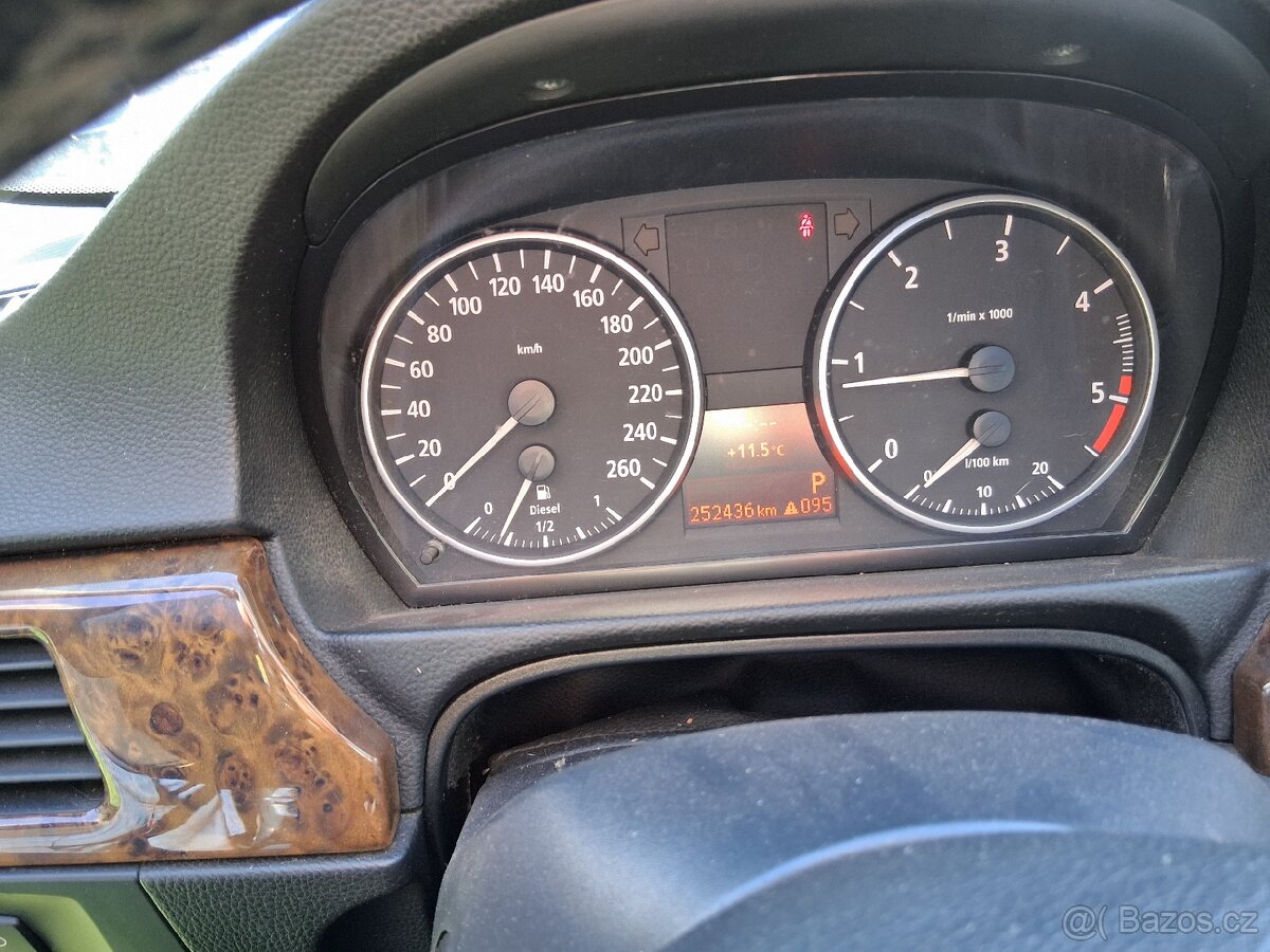 Bmw e90 320d 120kw - 9