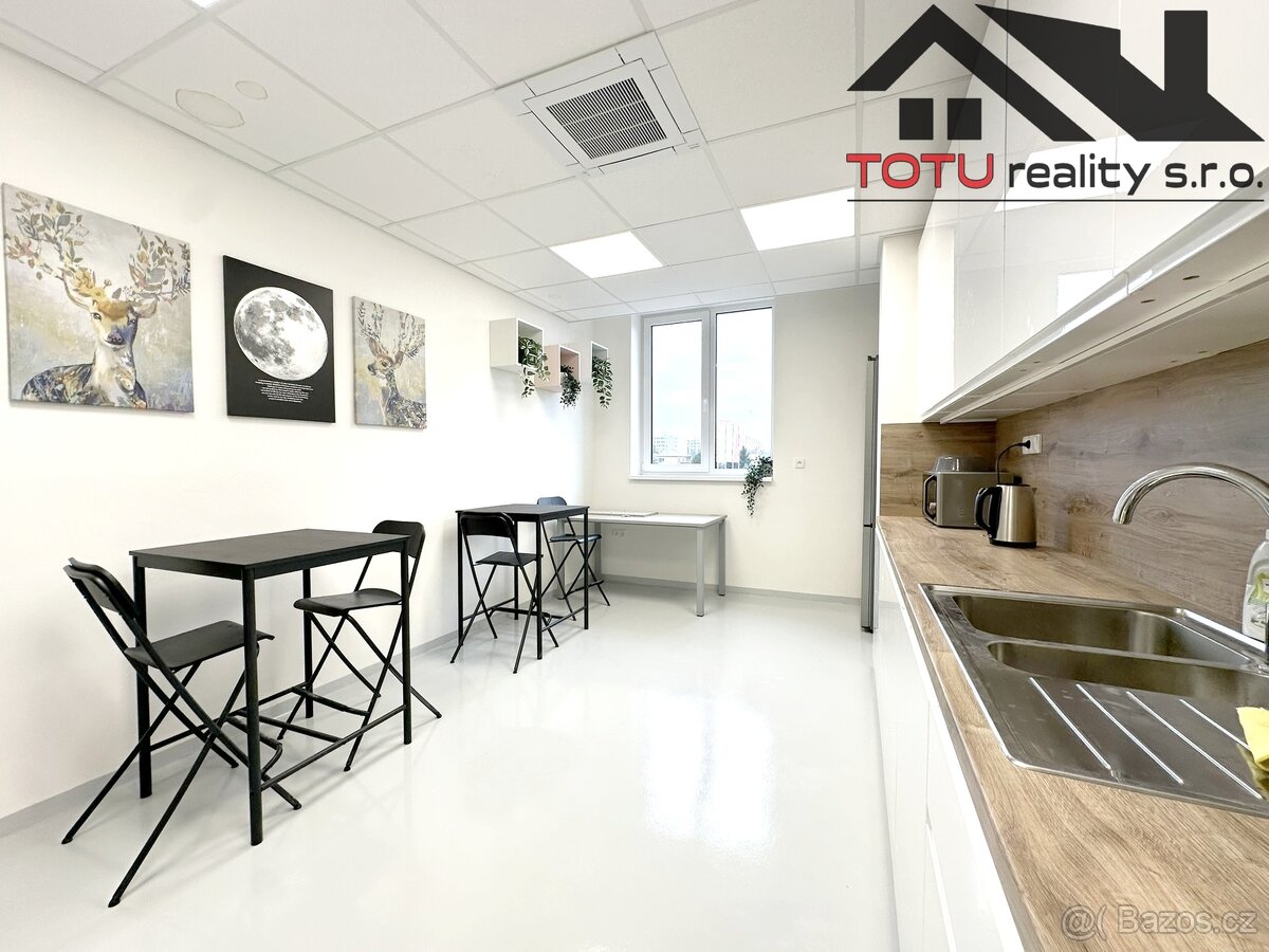 Pronájem, komerční prostor, 404 m2, Jaroměř - 9