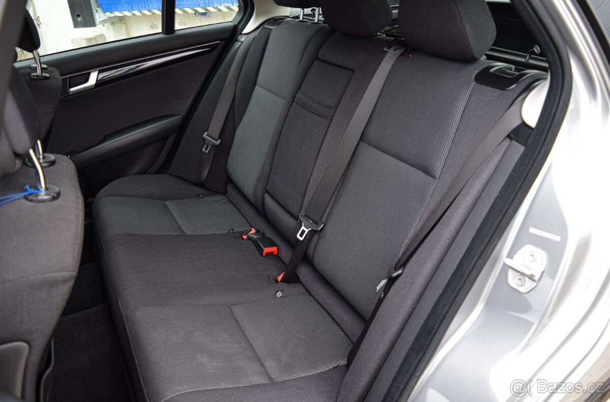 Mercedes-Benz C 220 CDI Avantgarde 2011 - 9