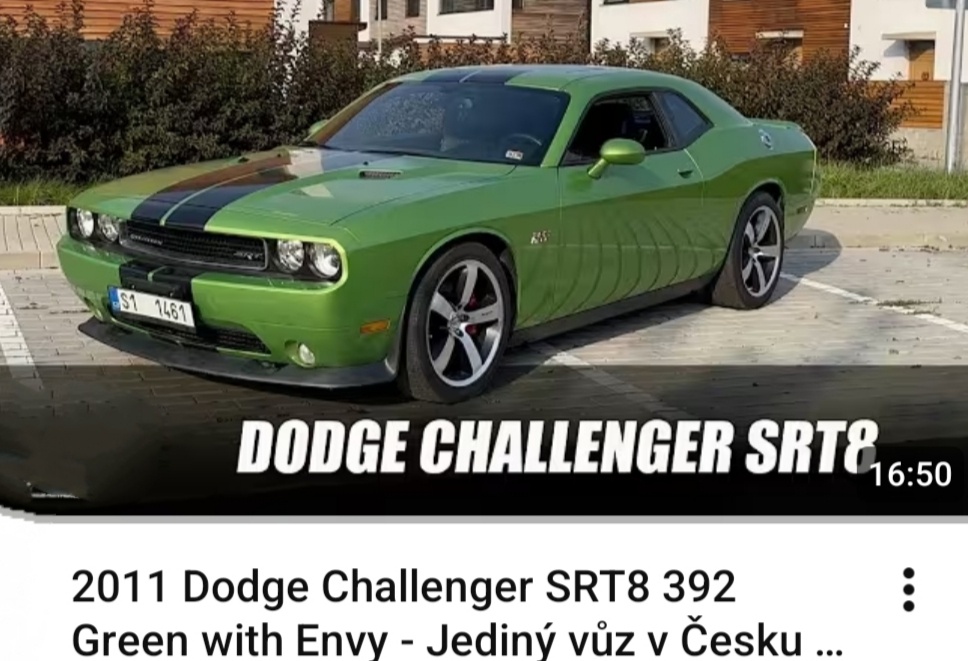 Dodge Challenger SRT8 52000km - 9