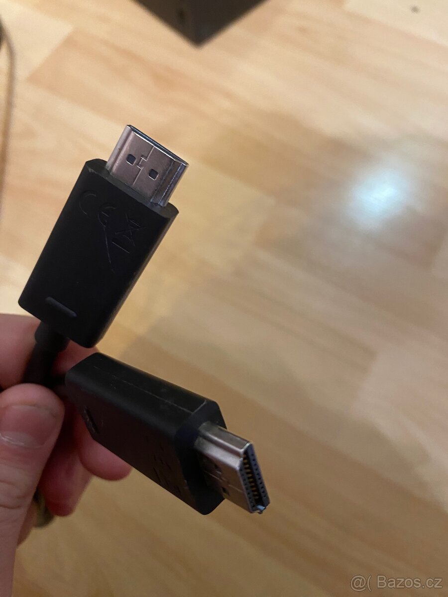 Xbox series X 7500kč - 9