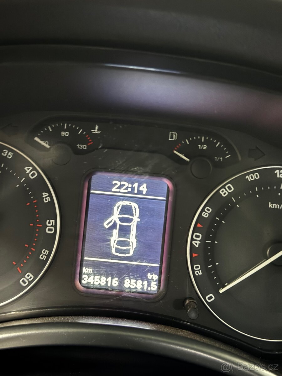 Škoda oktavia 2 scout - 9