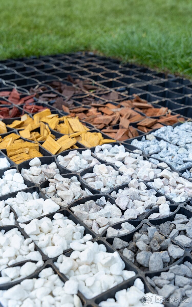 Plastová zatravňovací dlažba - 9