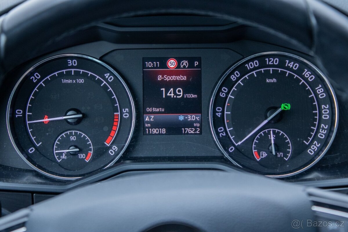 Škoda Superb Combi 1.6 TDI STYLE / PREVERENÉ - 9