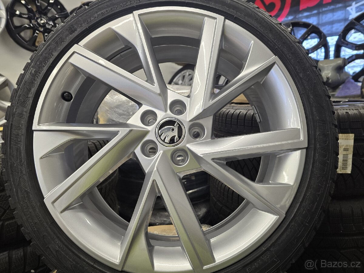Nová zimní sada alu kol ŠKODA Scala R18 - 9