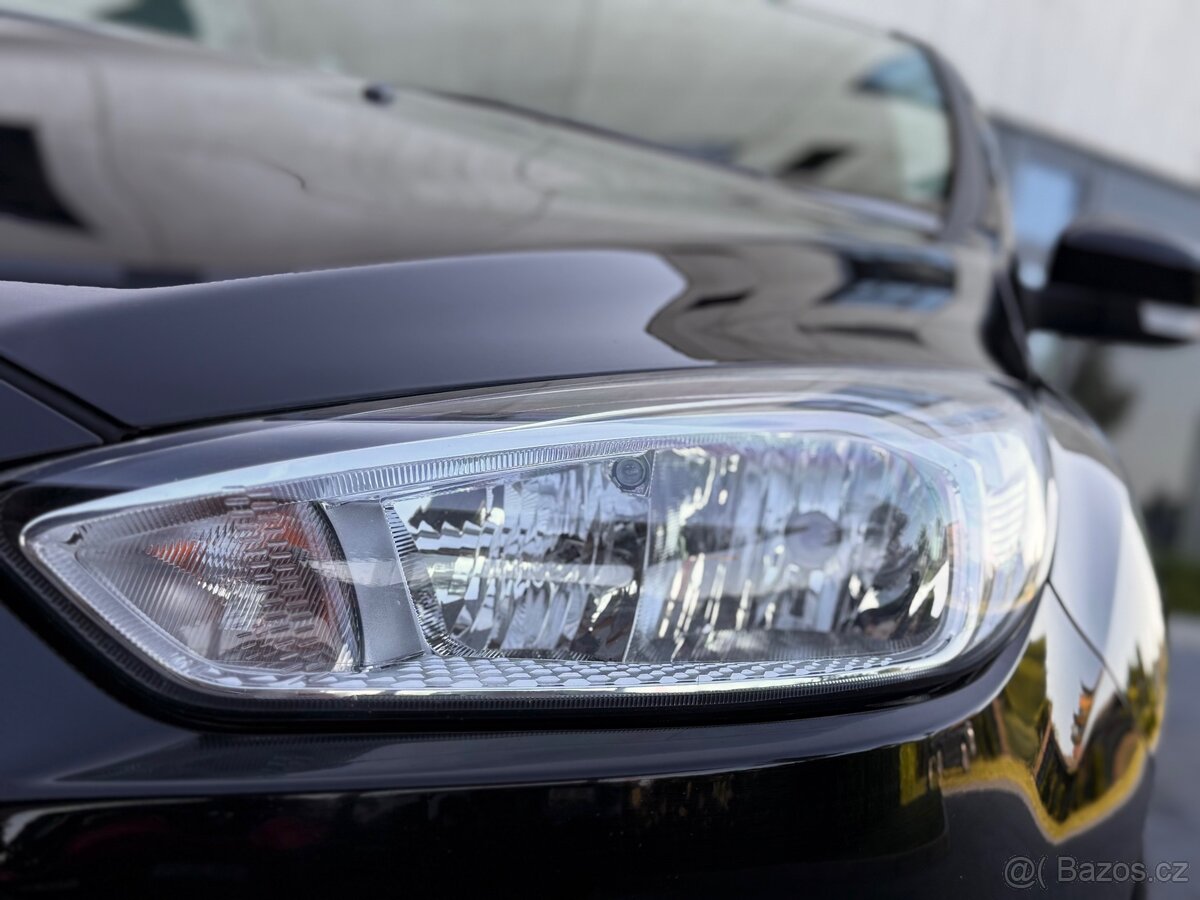 Ford Focus 1.6i 63 kw / 2017 - 9