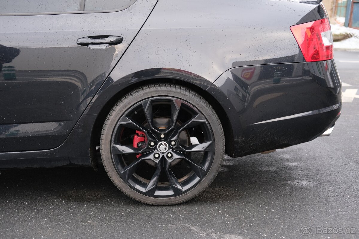 Škoda Octavia 3 RS 2.0 TSI 221 kW - 9