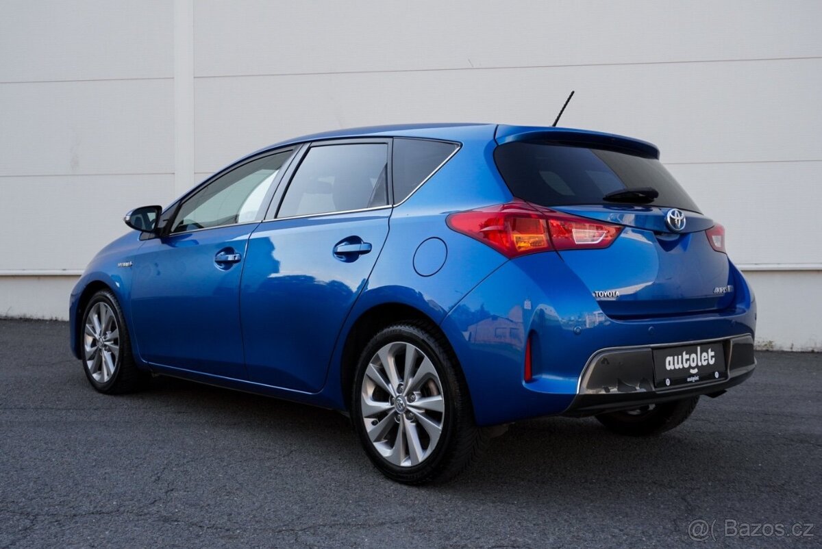 Toyota Auris 1.8i/Hybrid/Pano/NAVI/ - 9