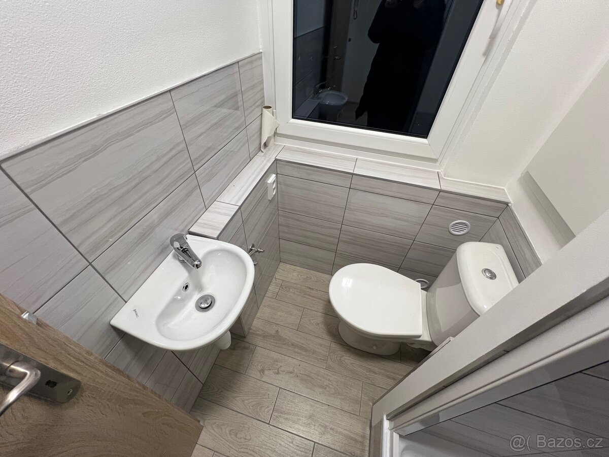 Prodám případně pronajmu Byt 1+k+k v Tanvaldě - 9