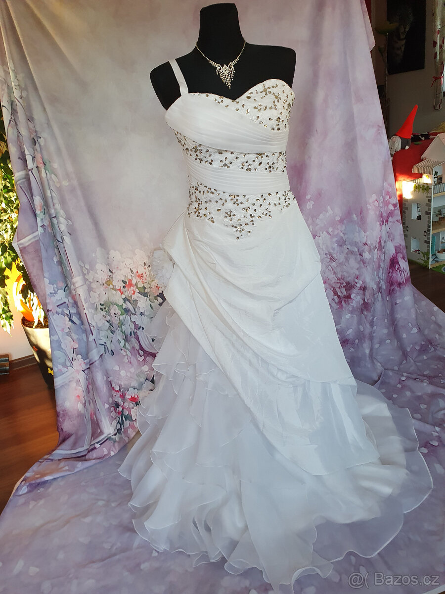 Svatební šaty Milagros, nové, VÝPRODEJ - 9