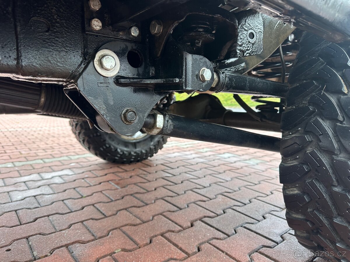 Jeep Wrangler Rubikon jk 2.8 crd OFFROAD - 9