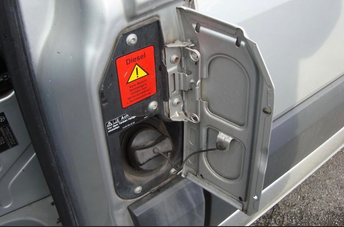 Mercedes-Benz Sprinter 315 CDi,ČR,1.Maj. 9 - Míst,STK - 9