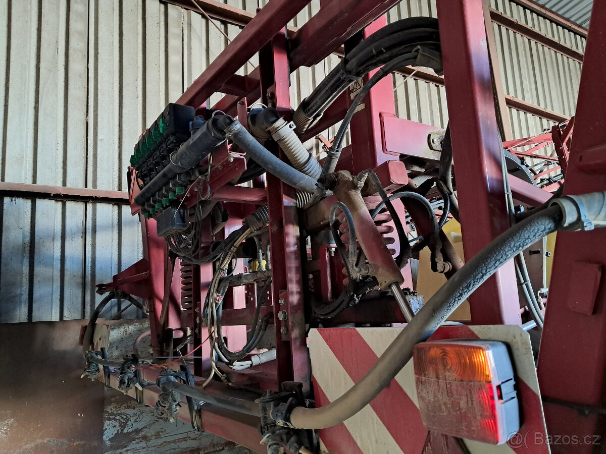 postřikovač Hardi Navigator 3000 r.v. 2012 - 9