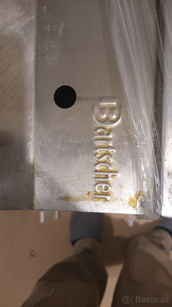 Gastro plynové sporák, chladící stůl, nerezove stůl - 9