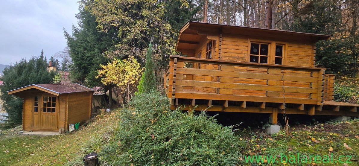 zahradní 2 chatky u lesa Jundrov Brno , zahrada 786 m2 , par - 9