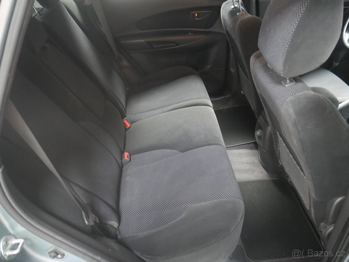 Hyundai Tucson 2.0 CRDI , 103 kW nafta, 2009 - 9