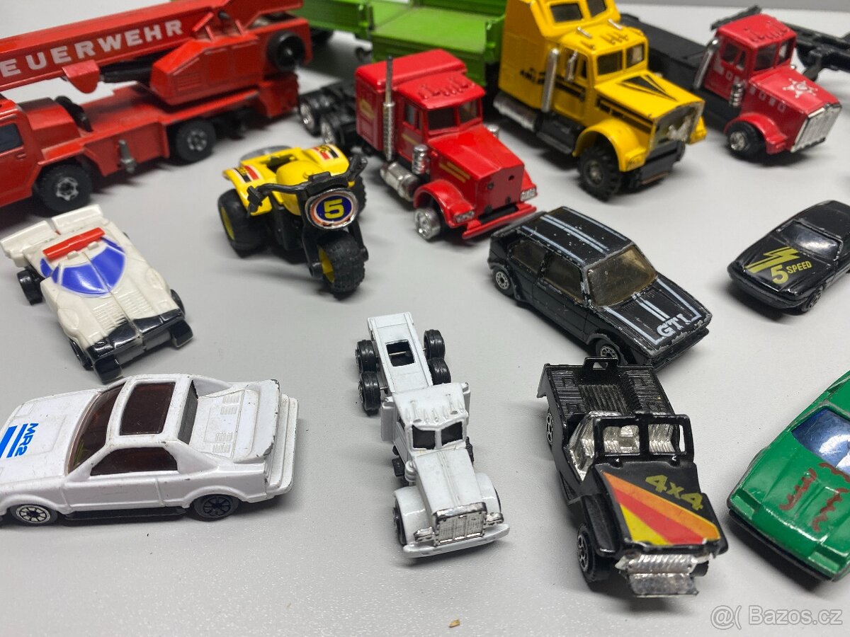 hračky staré hračky autíčka retro autíčka angličák - 9