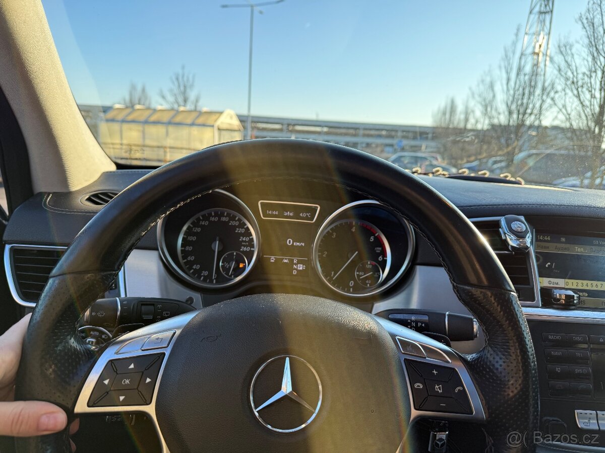 Mercedes-Benz ML 350 W166 - 9