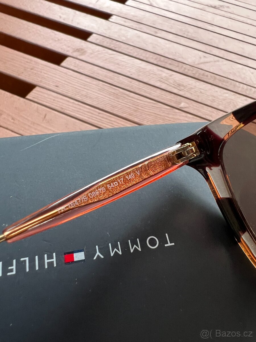 Sluneční brýle Tommy Hilfiger - 9