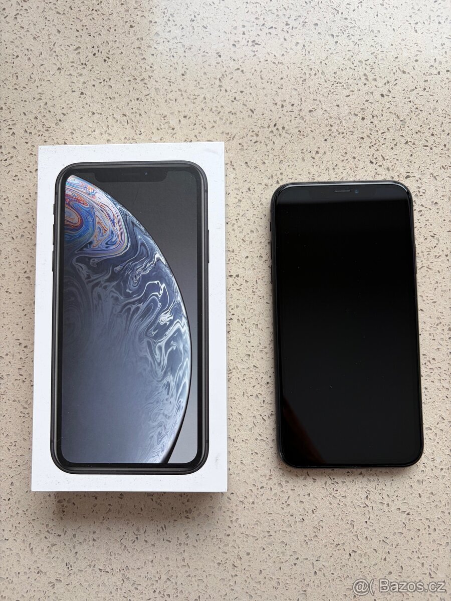 Apple iPhone XR 128GB - 9