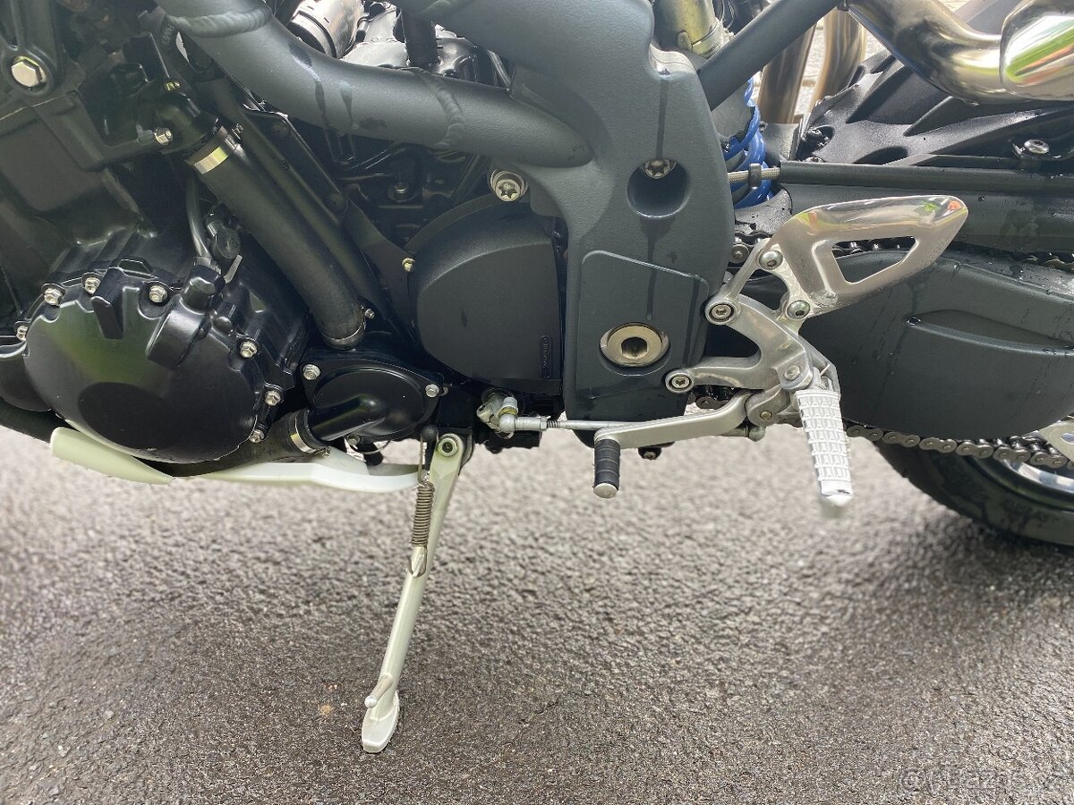 Triumph Speed Triple - 9