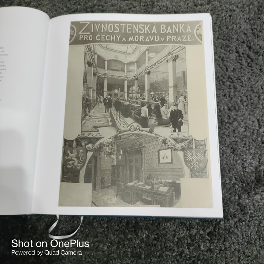 Kniha- Sídlo České národní banky v Praze vydání v roce 2022 - 9