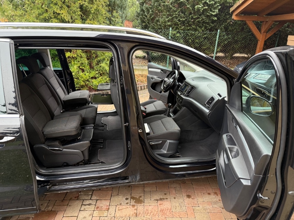 VW SHARAN 2.0 TDI 110KW 7MÍST NAVI PARKPILOT WEBASTO OPCPARK - 9