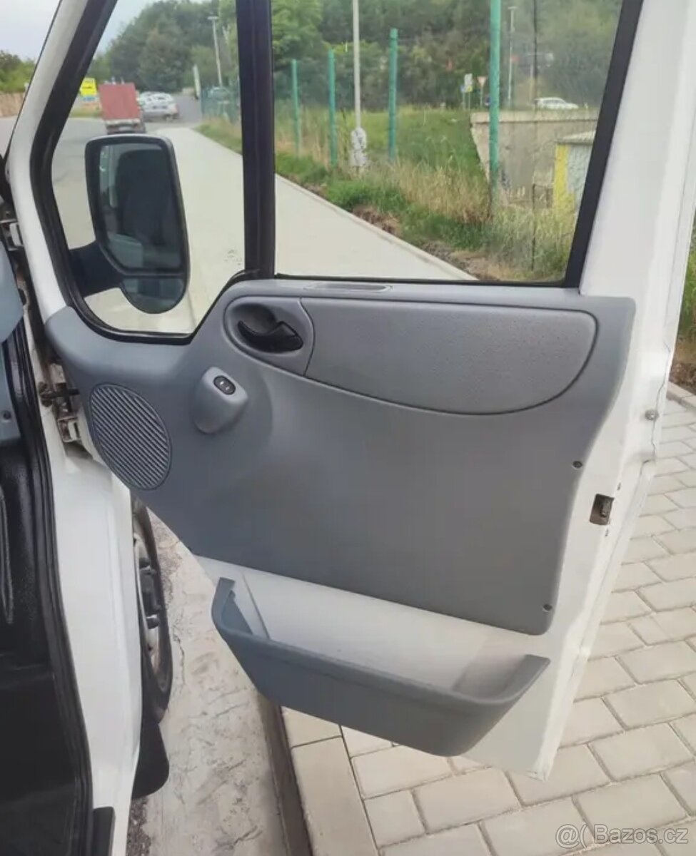 Ford Transit 2.2 tdci 2010 1.majitel - 9