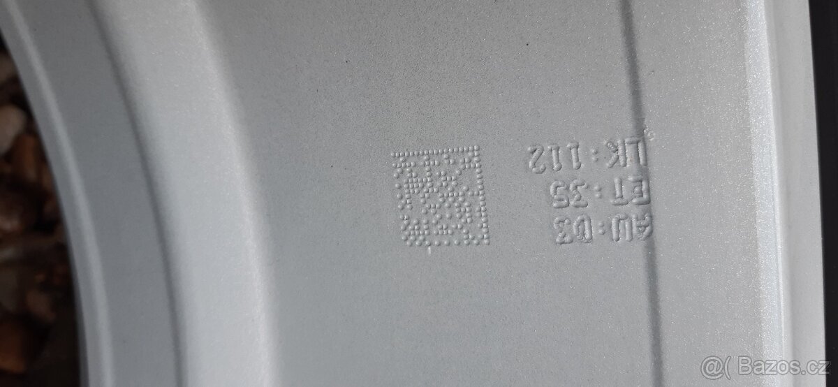 Alu sadu 5x112 r17 RC vw Tiguan zimní pneu - 9