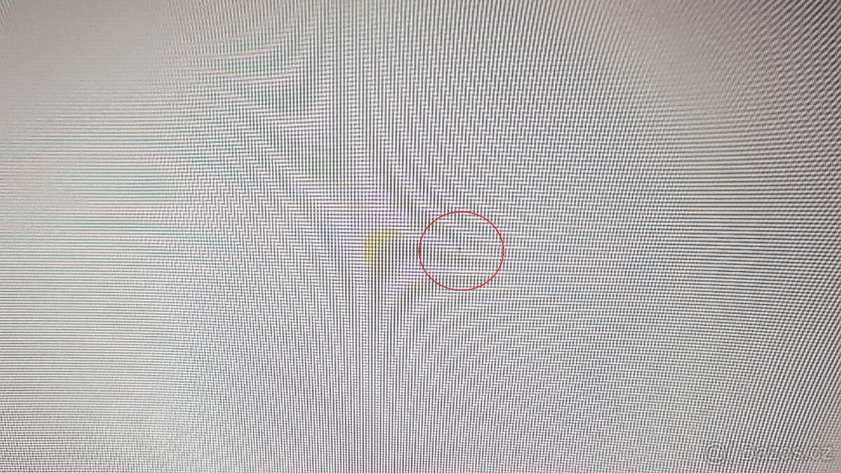 Benq EW3270U (4K/HDR/FreeSync) - 9