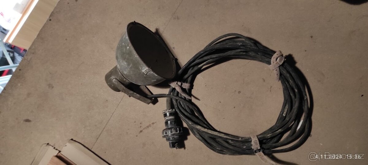 RETRO Vojenské světlo, reflektor - 9