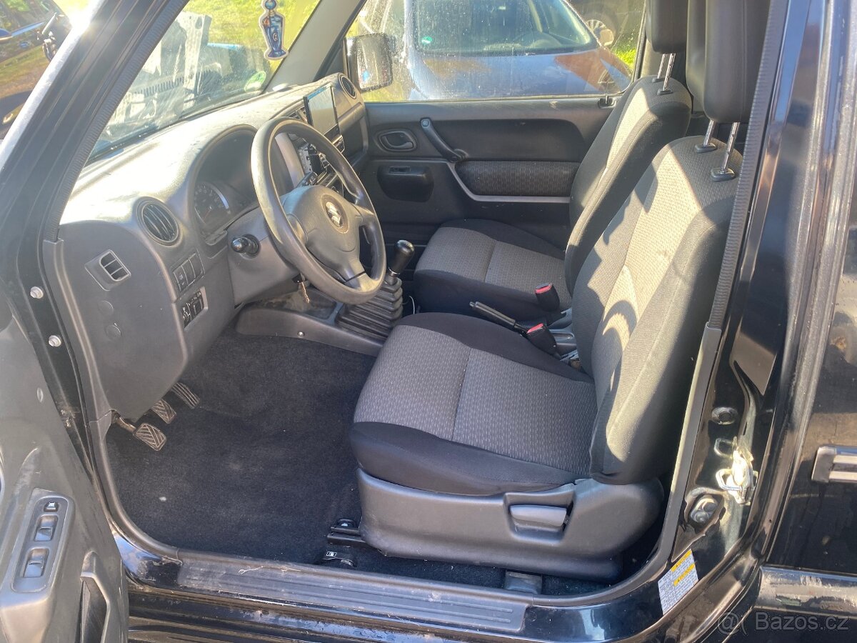 Suzuki Jimny, 1.5 DDiS,pěkný - 9