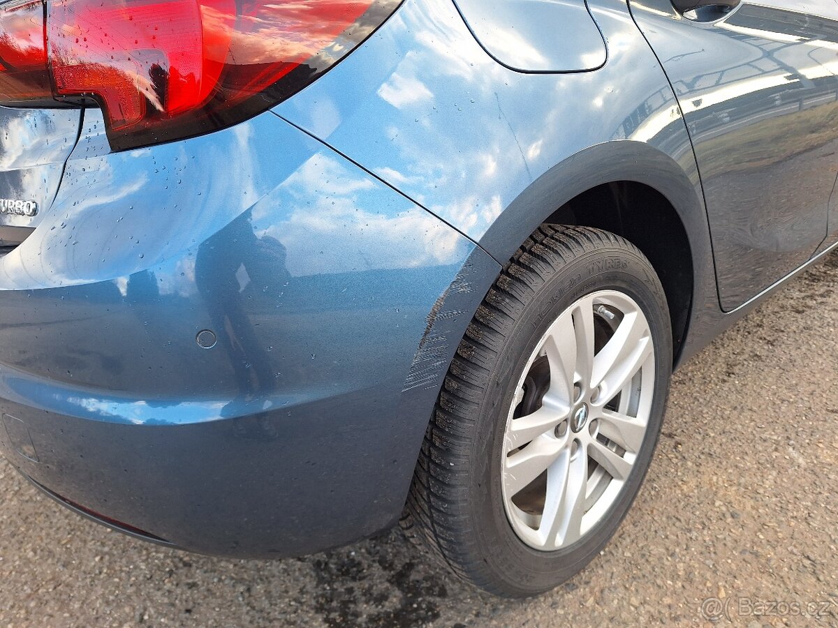 Opel Astra K 1.4T 2017 - 9