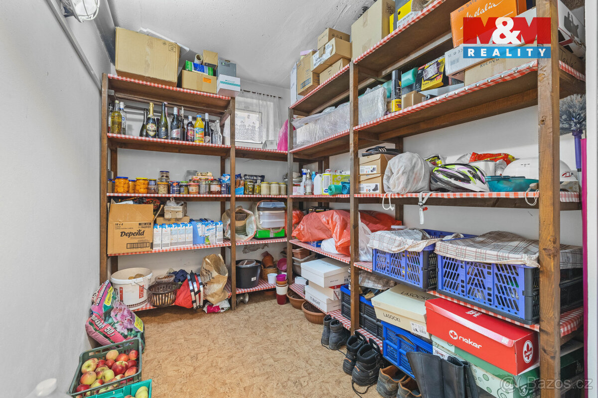 Prodej bytu 3+1 67 m², Městec Králové, ul. Janáčkova - 9